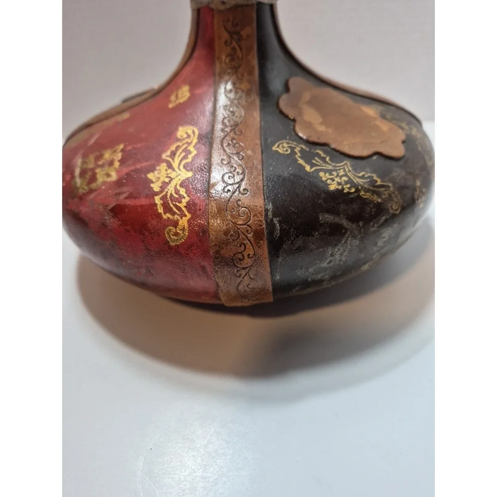 Vtg Italy Leather Covered Wine Bottle Decanter 